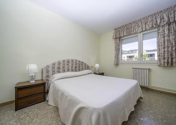 Brunasmar - Piscina, Parking Y Centro Tossa Apartment