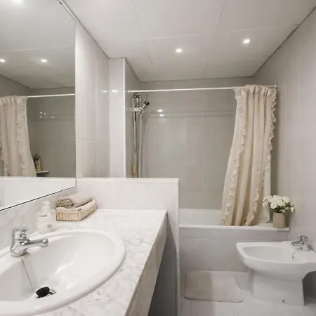 Brunasmar - Piscina, Parking Y Centro Tossa Apartment Tossa de Mar