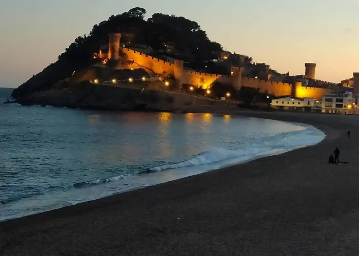 Brunasmar - Piscina, Parking Y Centro Tossa