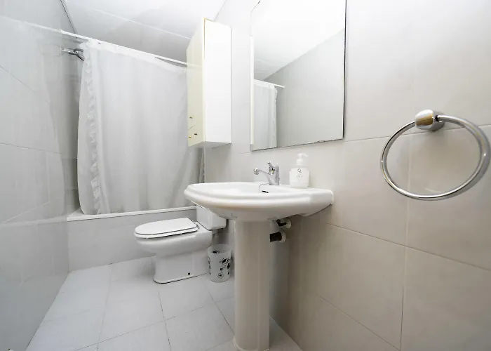 Brunasmar - Piscina, Parking Y Centro Tossa